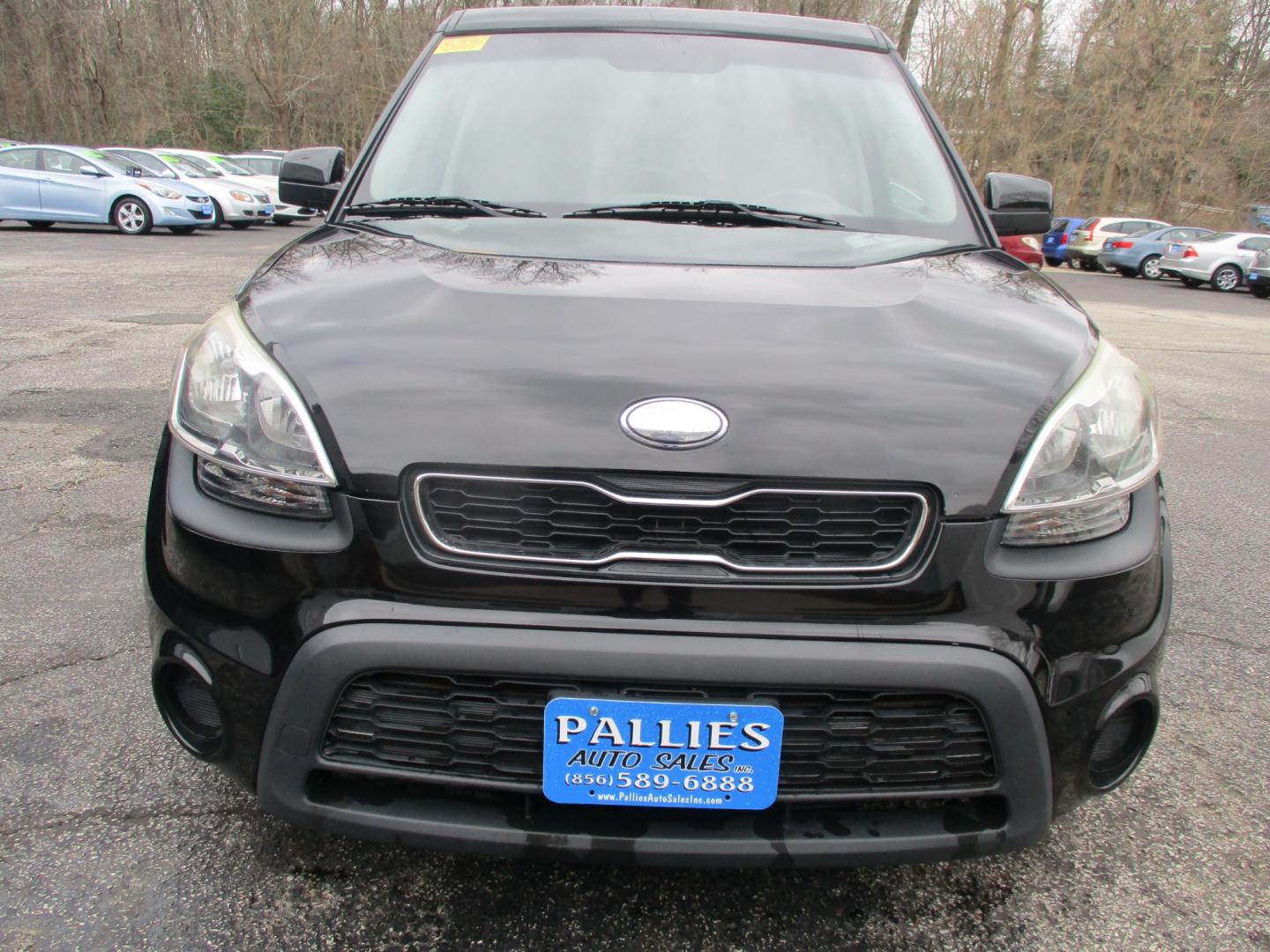 2013 BLACK Kia Soul Base (KNDJT2A57D7) with an 1.6L L4 DOHC 16V engine, 5-Speed Manual transmission, located at 540a Delsea Drive, Sewell, NJ, 08080, (856) 589-6888, 39.752560, -75.111206 - Photo#10